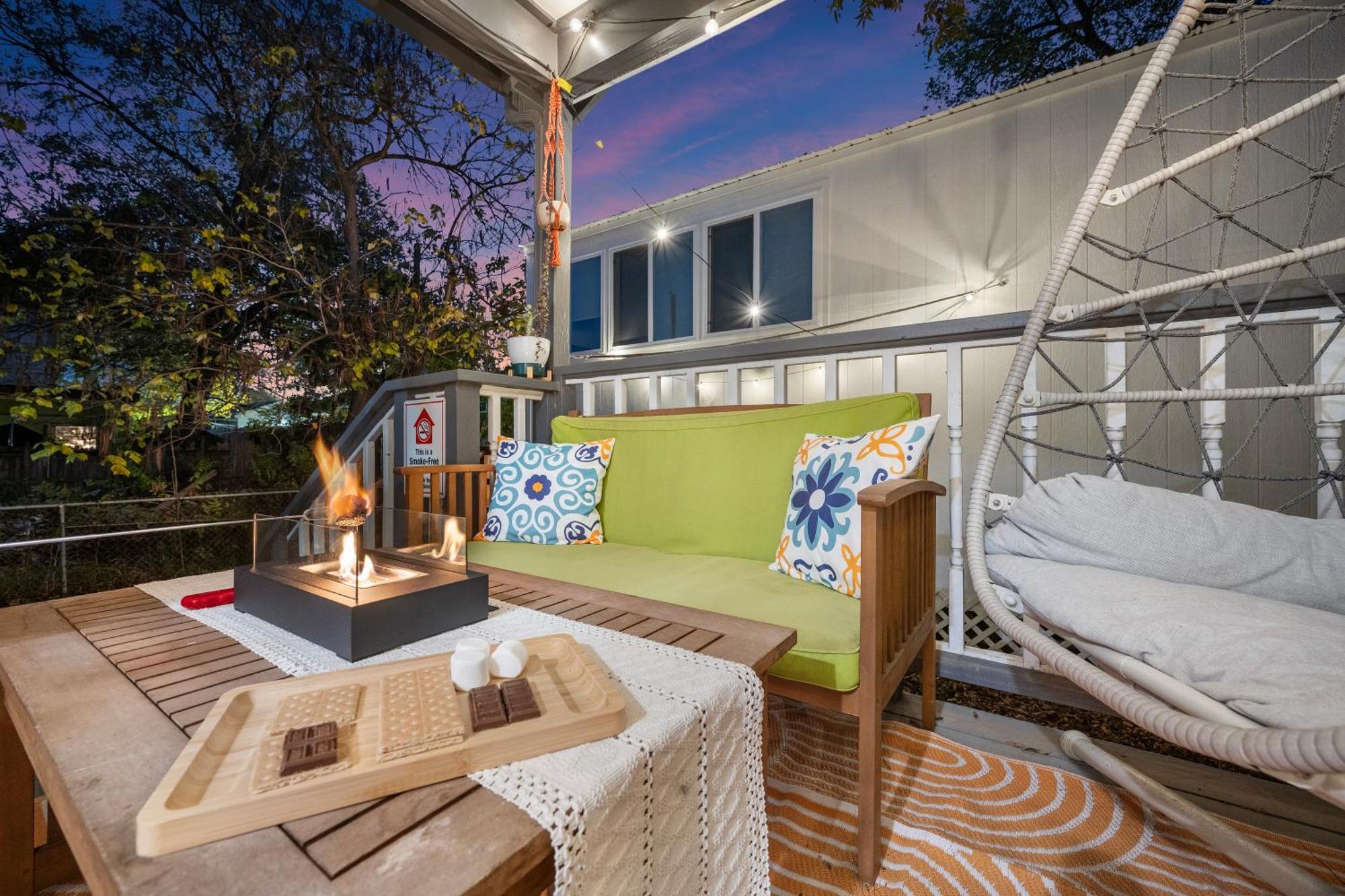 Stylish, Artsy Bungalow Central Eastside أوستن المظهر الخارجي الصورة