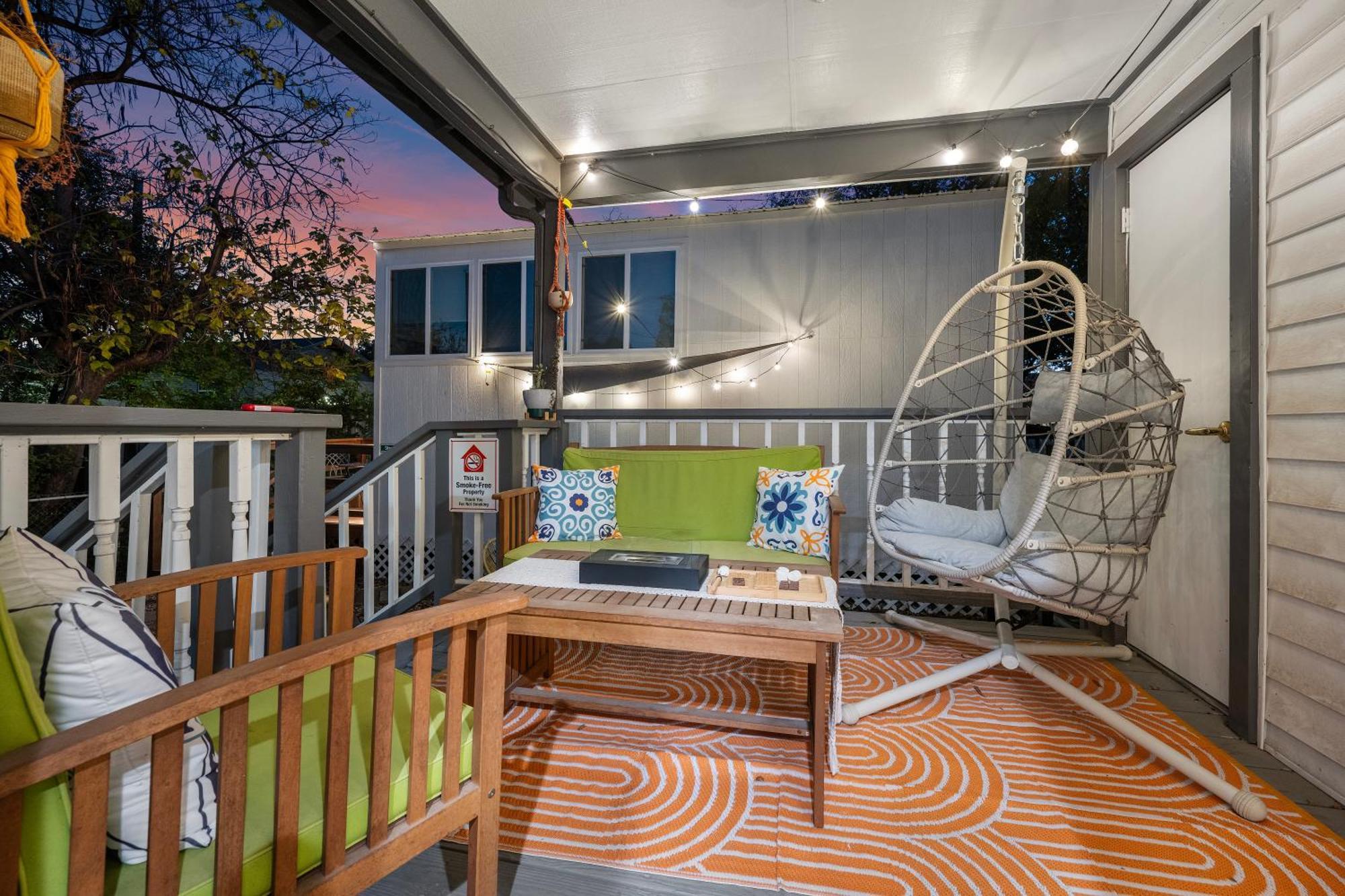 Stylish, Artsy Bungalow Central Eastside أوستن المظهر الخارجي الصورة